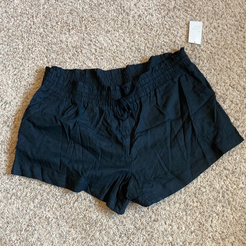 A New Day 2x Black Shorts - extra wide waistband